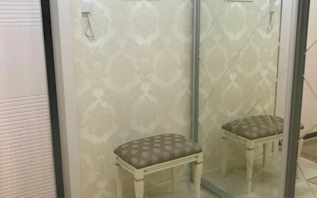 Stilnaya Ryadom s Metro Gorki Flat
