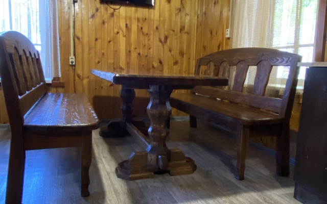 Gostevoy Dom Okolo Kolesa Obozreniya