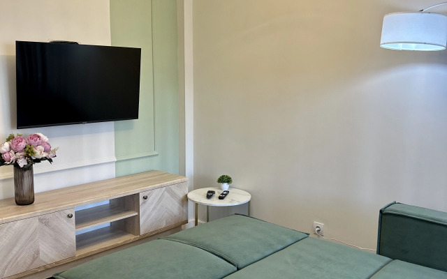 Na Oktyabr'skoj Flat