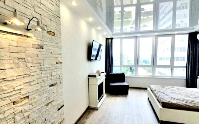 Uyutnaya Studiya S Kaminom V Novom Dome Flat