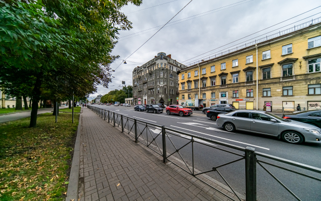 U Vitebskogo Vokzala I Metro Pushkinskaya Flat
