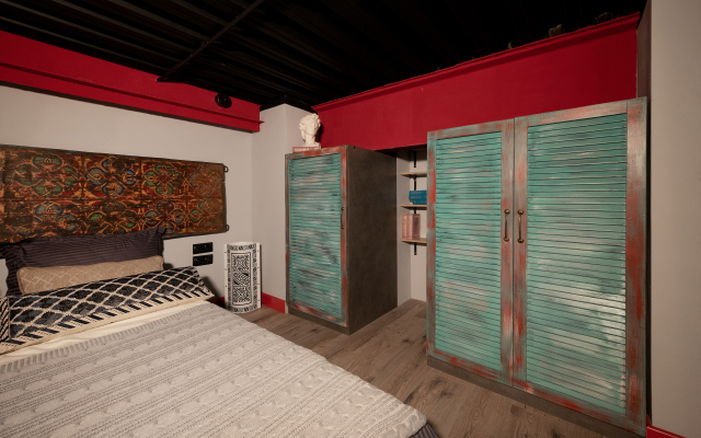 MOSCOW-DELUXE Soho Bohemian Loft Flat