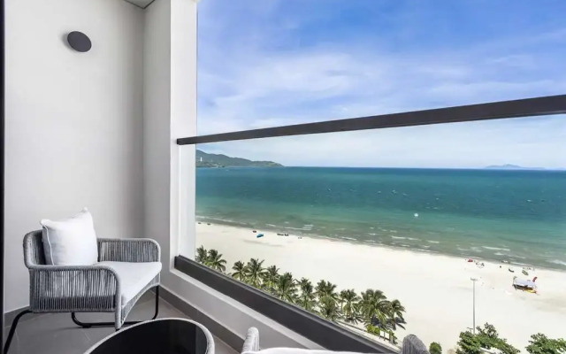 Radisson Red Danang Hotel
