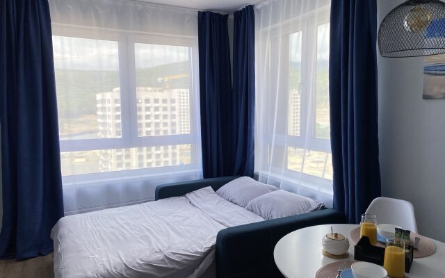 V Yuzhno-Sakhalinske 17 Etazh Flat