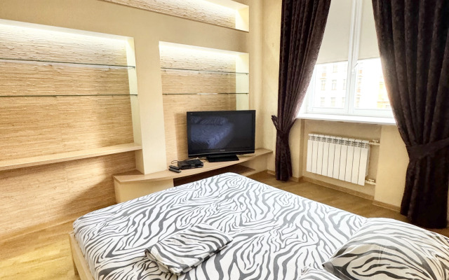 Klassnaya Dvushka Na Lenina-2 V Samom Tsentre Minska Apartment