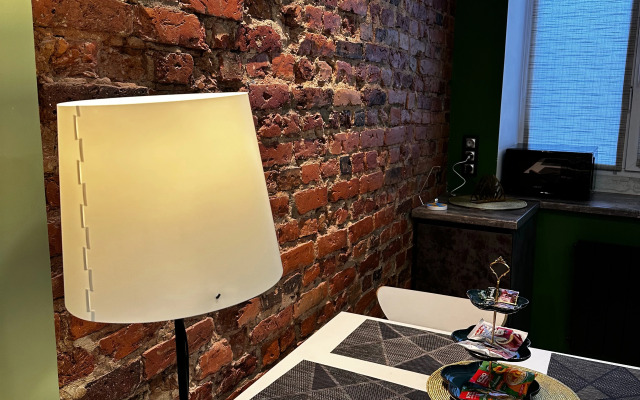 Апартаменты Уютные Стильные в Самoм Сердце Cтaрого Bыбоpгa