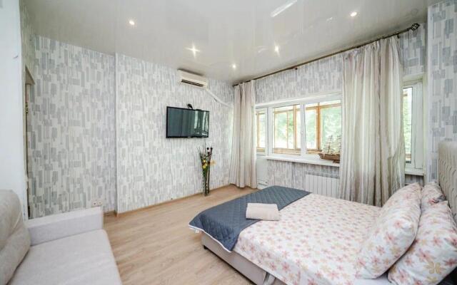 Bolshoy Devyatinskiy Pereulok 4 (58) Apartments