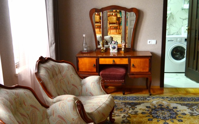 Fer House Apartments