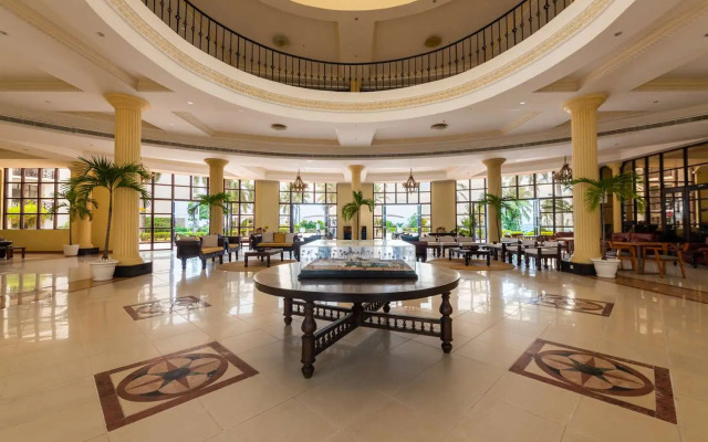 Golden Tulip Dar Es Salaam Hotel
