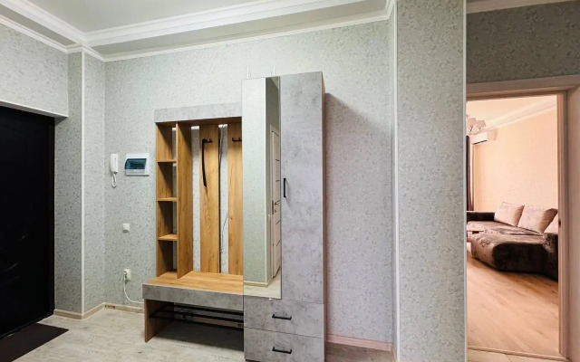 Uyutnaya Dvushka v Kurortnoy Zone Flat