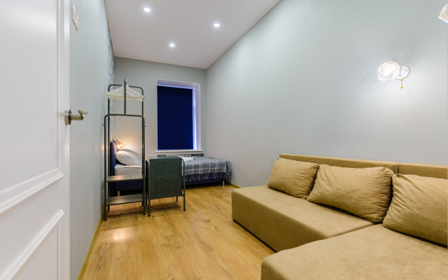 Saperniy Pereulok 9-A Apartments