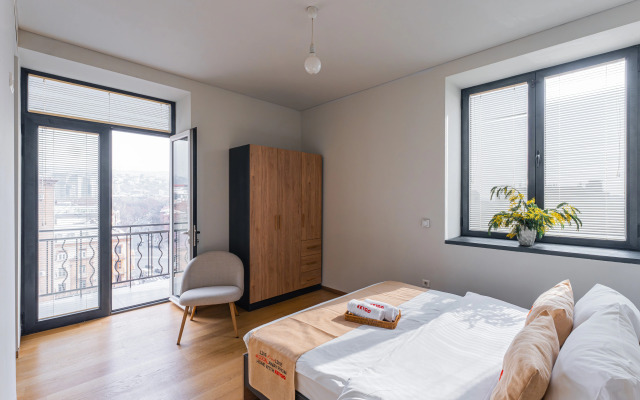 KeyGo #0119, 2 Bedroom, Cascade Apartments