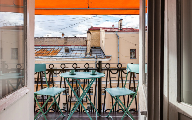 Квартира с балконом у Мариинского театра