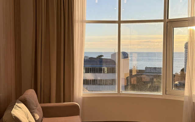 Отель Клуб Отеля Миррор