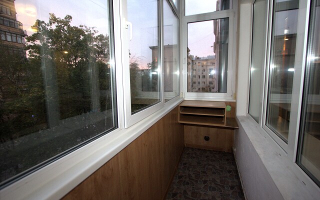 Na Tverskoy Flat