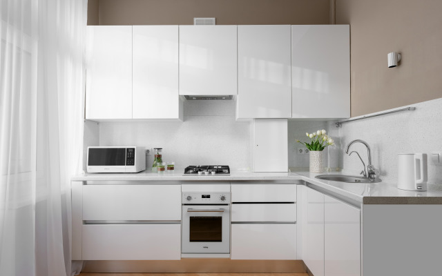 Квартира Видовая Трехкомнатная с Эркерным Балконом