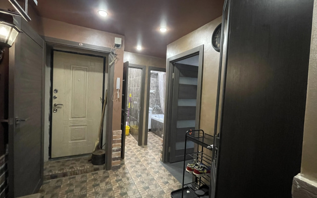 Квартира Уютная Евротрешка в Центре Видное