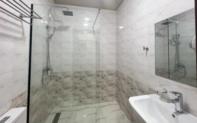 Отель Reikartz Qarshi