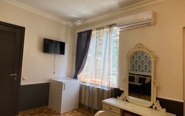 Dom8 Apartments