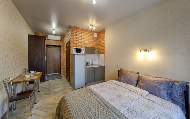 Apartment House 213