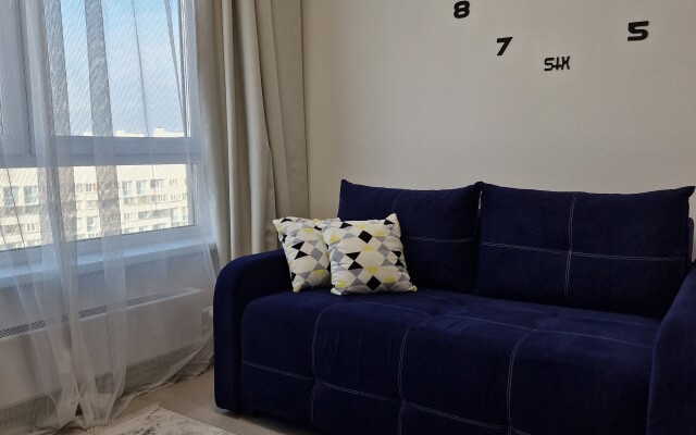 V novom ZHK ryadom s Veresayeva Uyutnyy Dom Flat