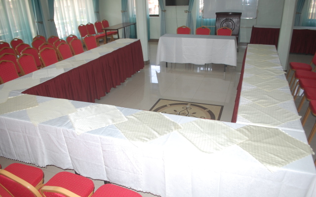 TJ Global Kasese Hotel