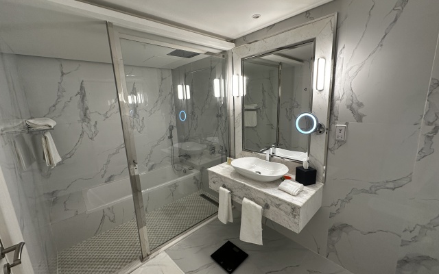Royal Sherao Hotel