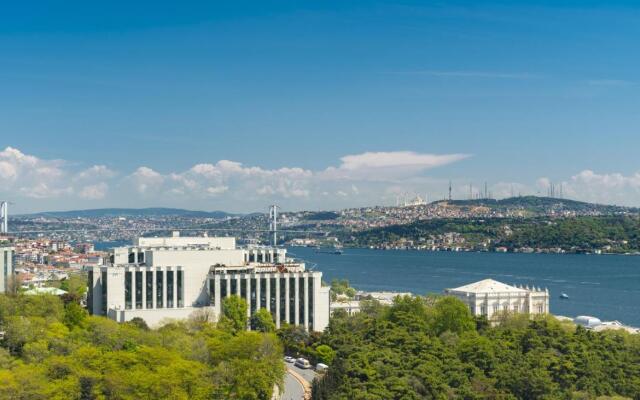 Hotel The Ritz-Carlton, Istanbul.