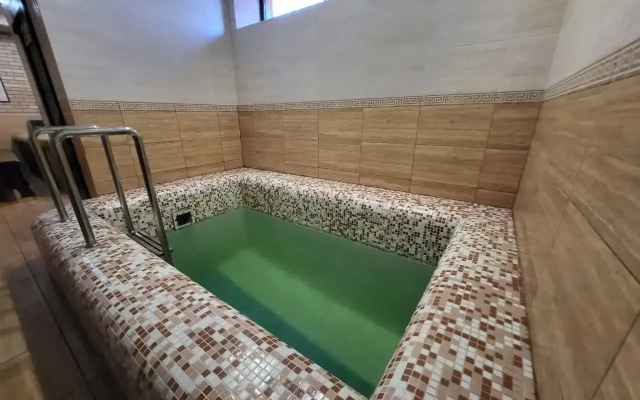DeLyuks Mini-Hotel