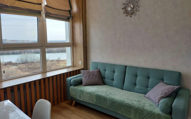 Квартира с видом на реку Кубань у парка Солнечный остров