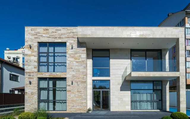 Villa Monica