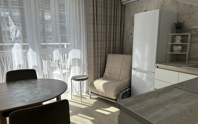 Апартаменты Светлые Уютные в ЖК Флора (256)