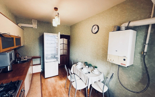 Na Petra Yermolaeva 1 Flat