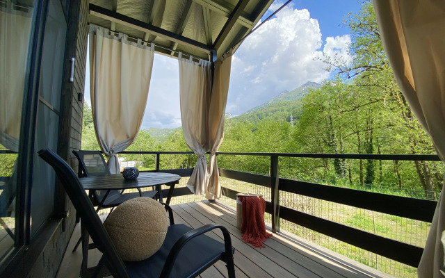 S Terrasoy Private house