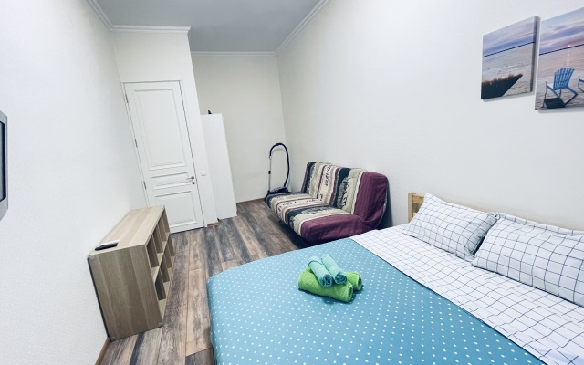 Prosvescheniya 8/2 Apartments