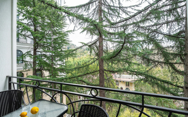 Апартаменты Red Apartments Покровский Парк Лайм