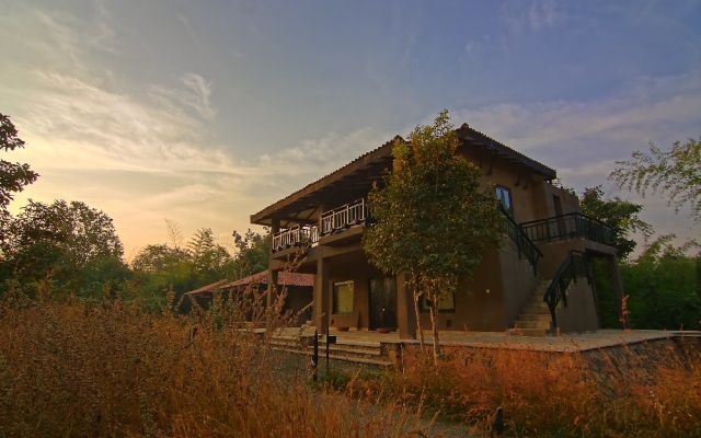 Pugdundee Safaris-king lodge Lodging house