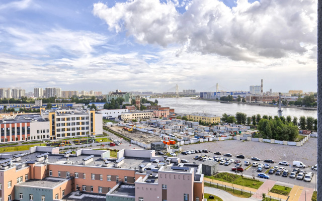 Апартаменты Myhome Yourhome на Проспекте Большевиков 68/1