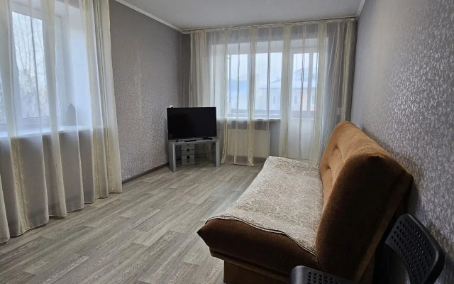 Квартира на Улице 50 лет Октября 7