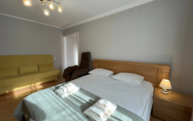 Квартира м. Парк Культуры Красная Роза Уютная с балконом