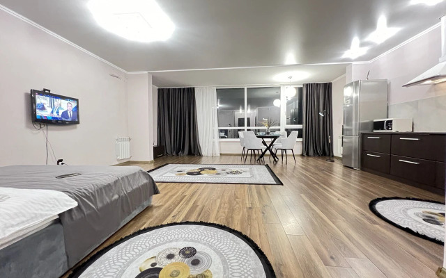 Na Ulitse Karyernaya 24 Flat