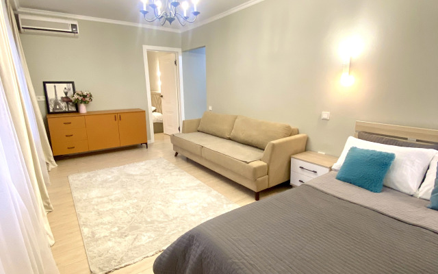 3-komnatnaya Na Kairbekova Flat