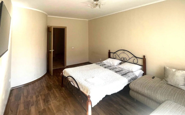 Квартира у Планеты