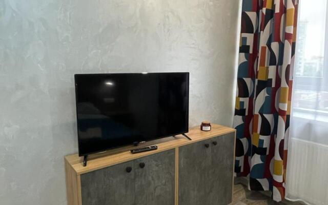 Apartamenty Dizaynerskaya Studiya V Elitnom Zhk "graf Orlov"