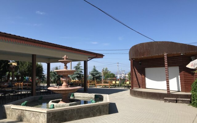 GNEZDO-ORLOVKA Guest House
