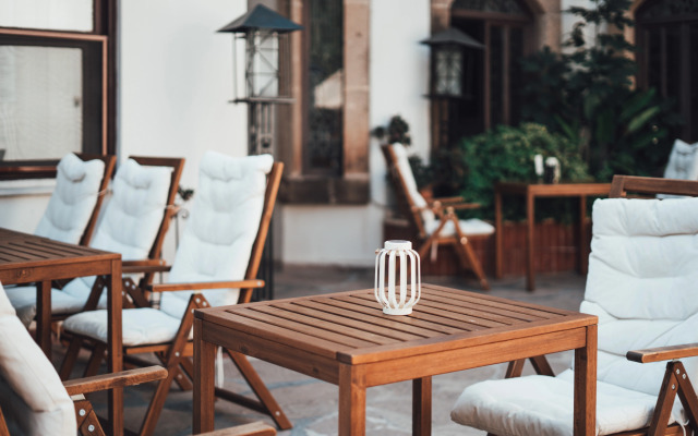 Aspen Hotel