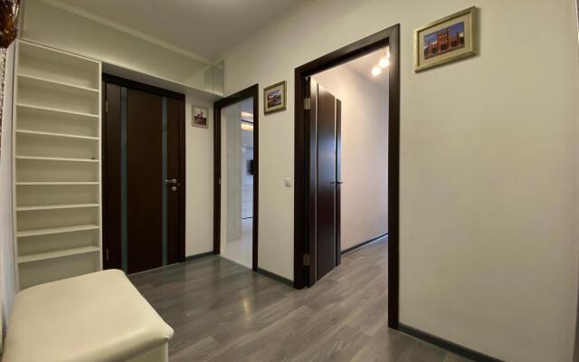 Royal Stylish Apartments u Korolevskikh vorot Flat