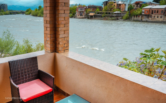 Sanapiro Hotel