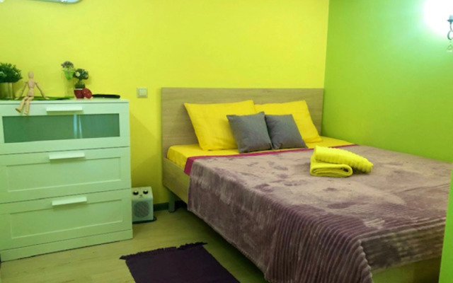 Apartville 716-V Apartment
