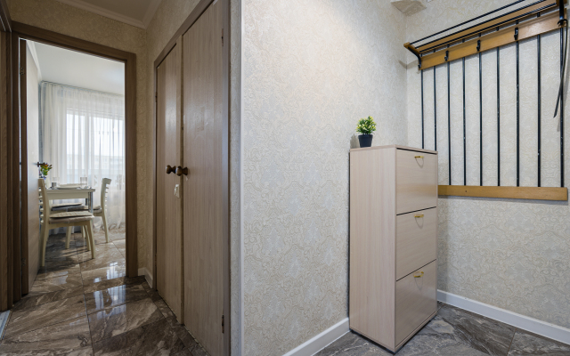 Otlichnaya dvukhkomnatnaya kvartira s yevroremontom Flat
